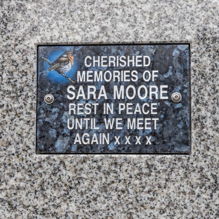 Barbican bench with Tablets - Image 2
