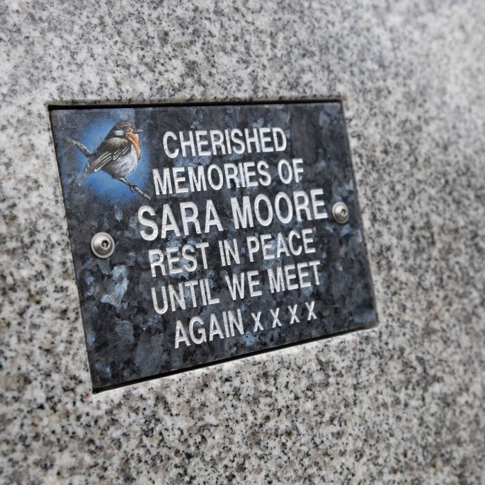 Barbican bench with Tablets - Image 3